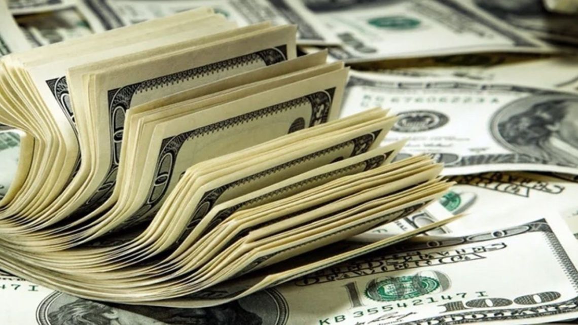 Capello y la promesa de un dólar más bajo: ¿es creíble la transición 2028?